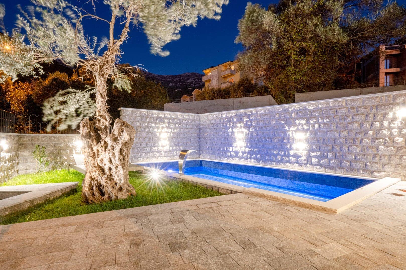 Villa near the Kamenovo beach, Budva (6)