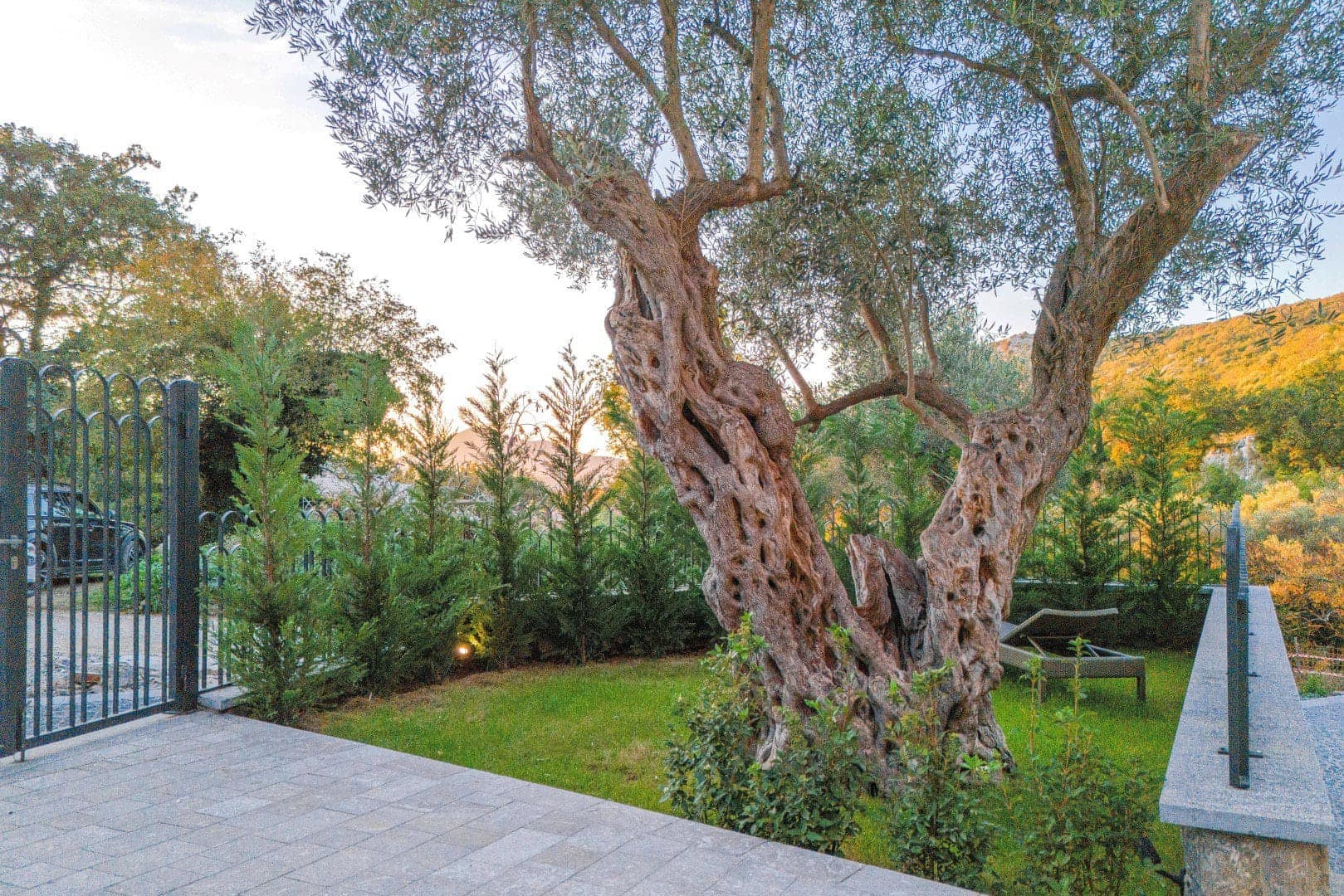 Villa near the Kamenovo beach, Budva (8)