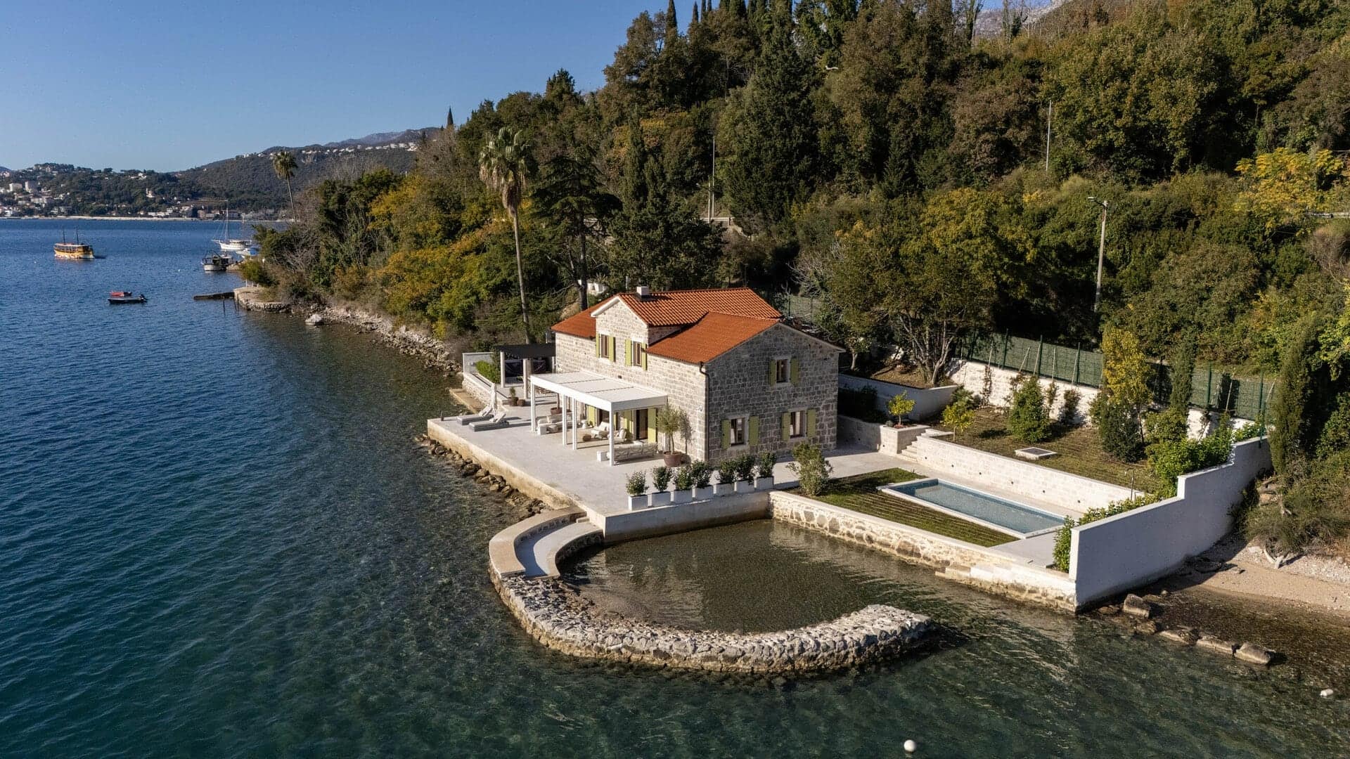 Unique Waterfront Stone House Kumbor (2)