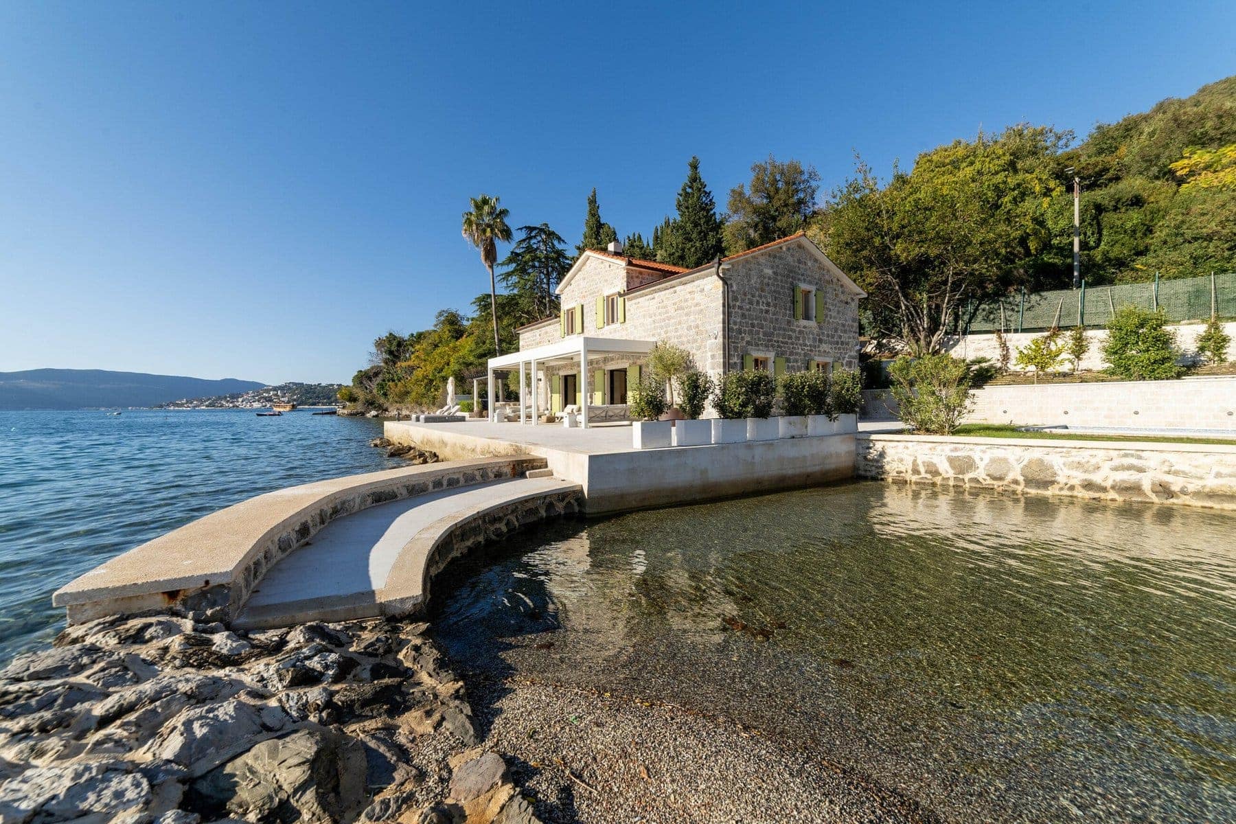 Unique Waterfront Stone House Kumbor (3)