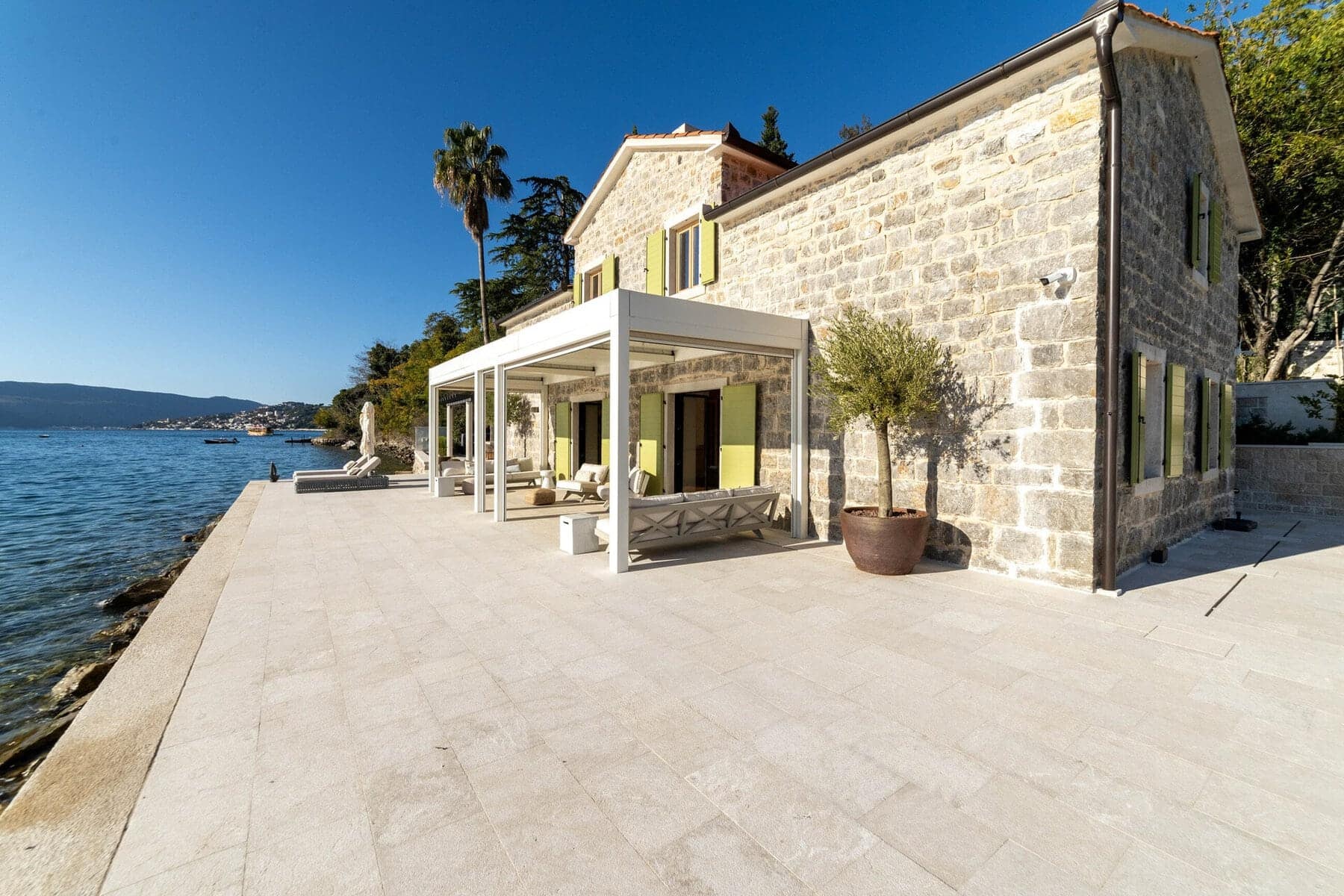 Unique Waterfront Stone House Kumbor (4)