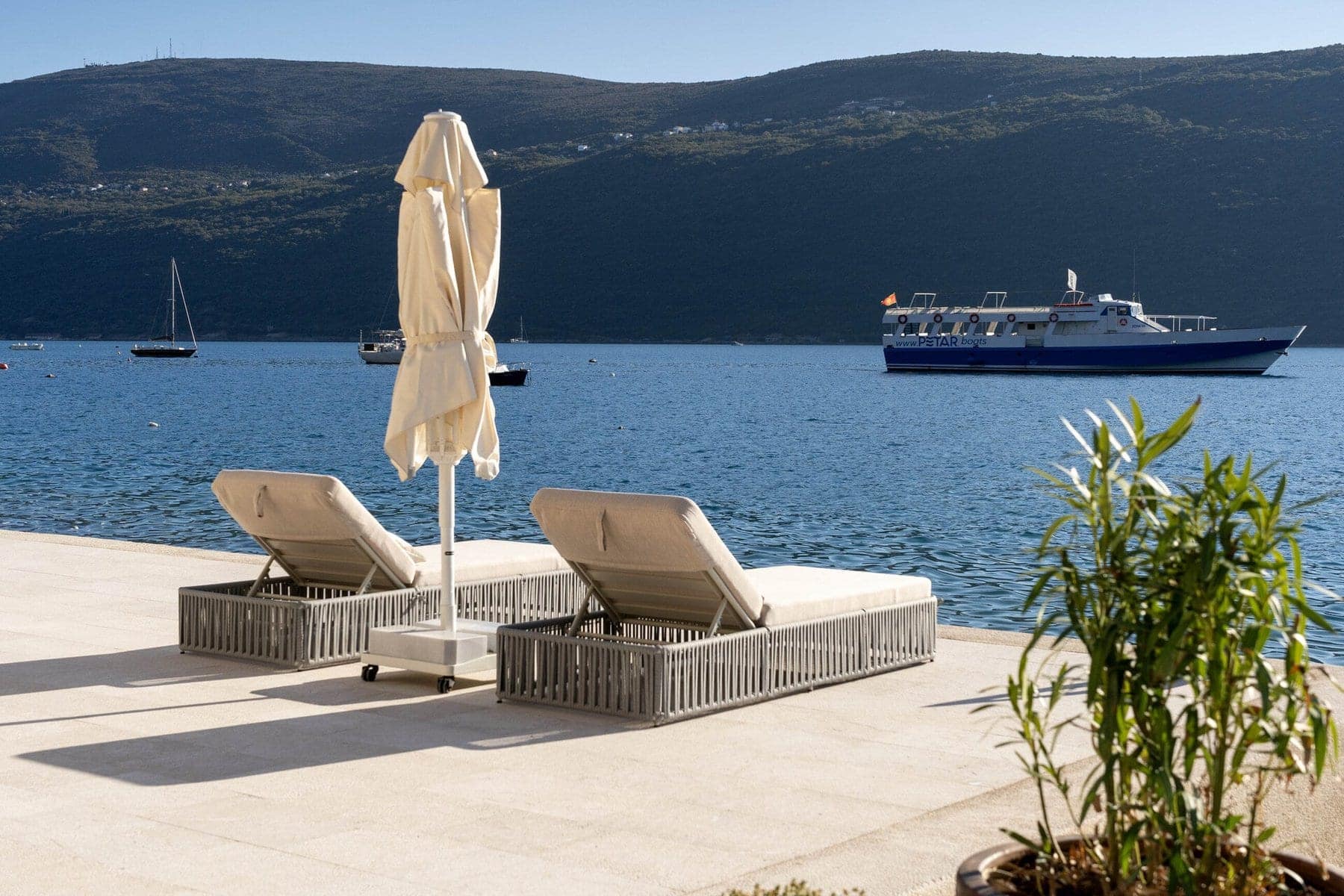 Unique Waterfront Stone House Kumbor (31)