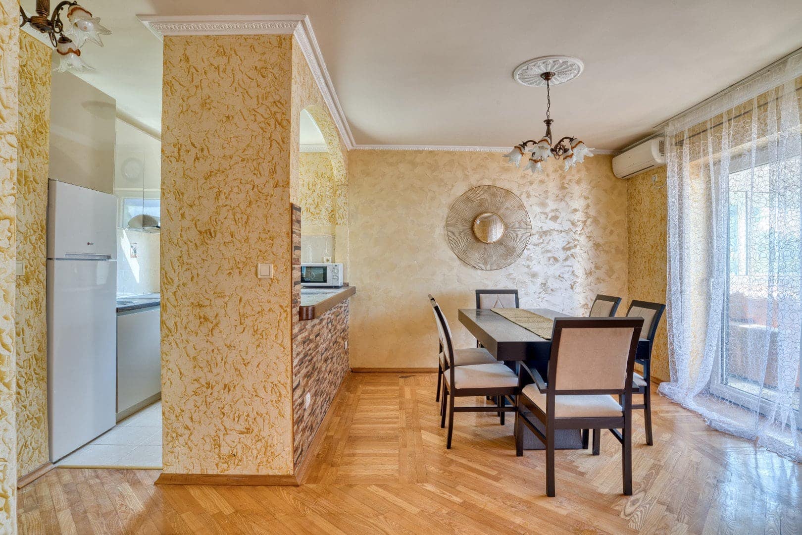 Sveti Stefan, Two-bedroom duplex apartment in the second row to the sea (10)