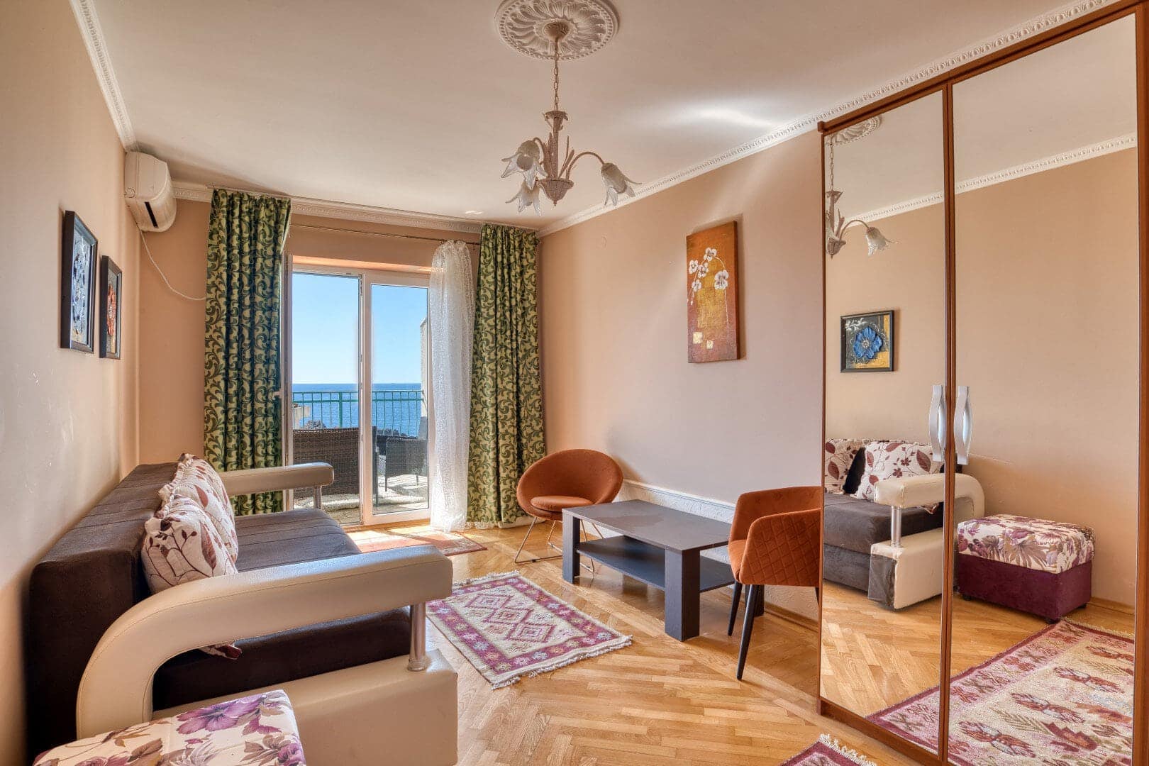 Sveti Stefan, Two-bedroom duplex apartment in the second row to the sea (13)