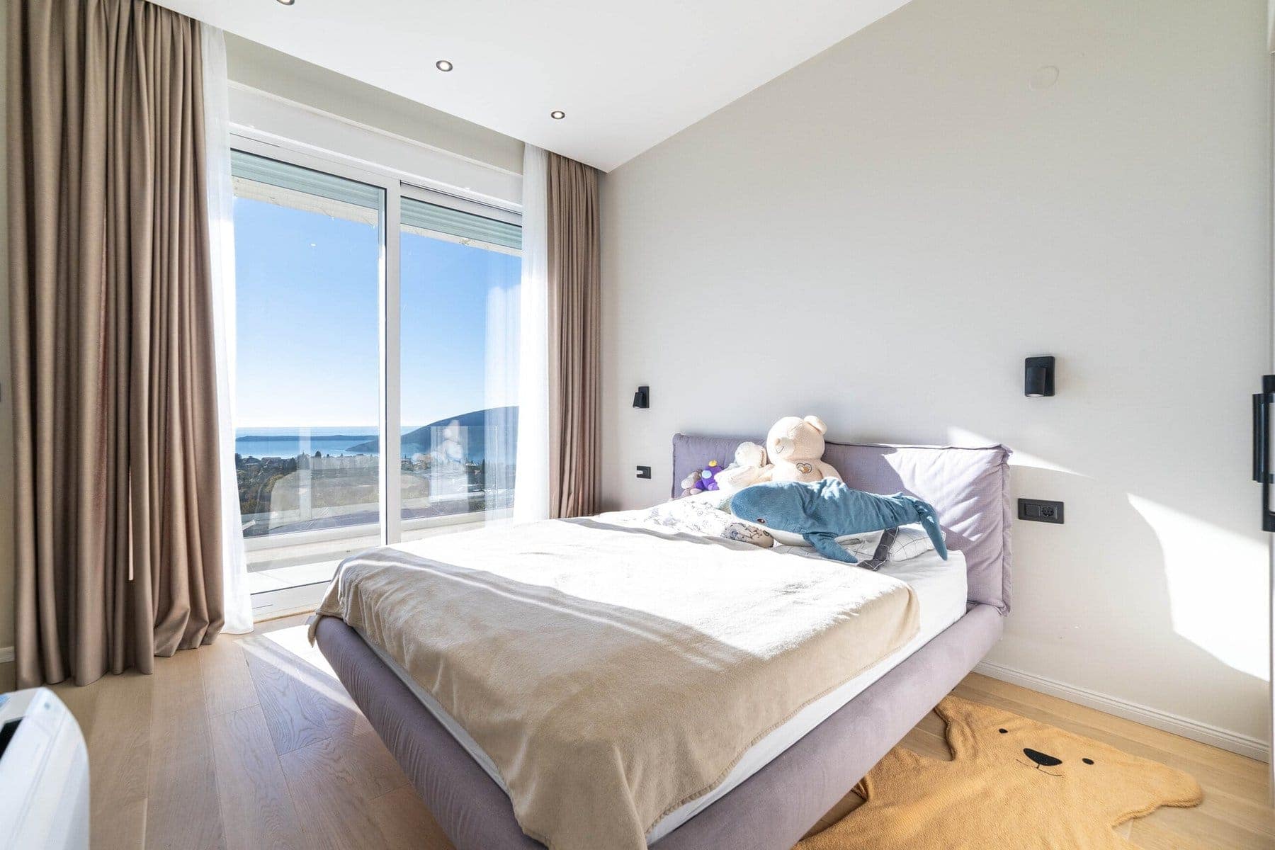 Contemporary 4bdr Villa Podi (13)