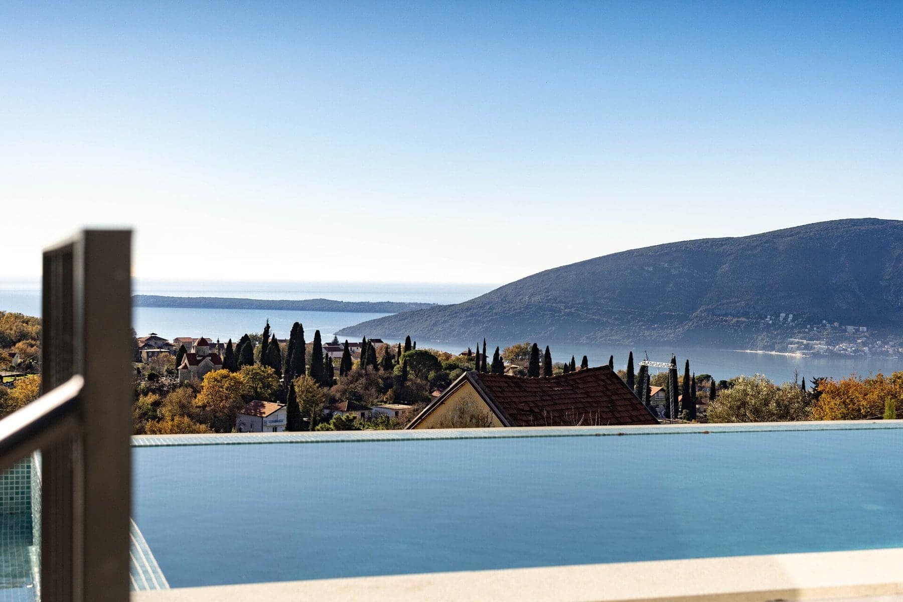 Contemporary 4bdr Villa Podi (18)