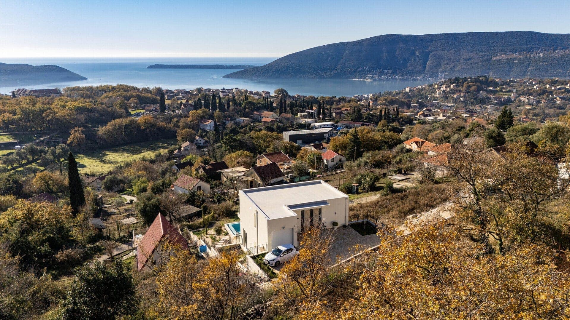 Contemporary 4bdr Villa Podi (23)