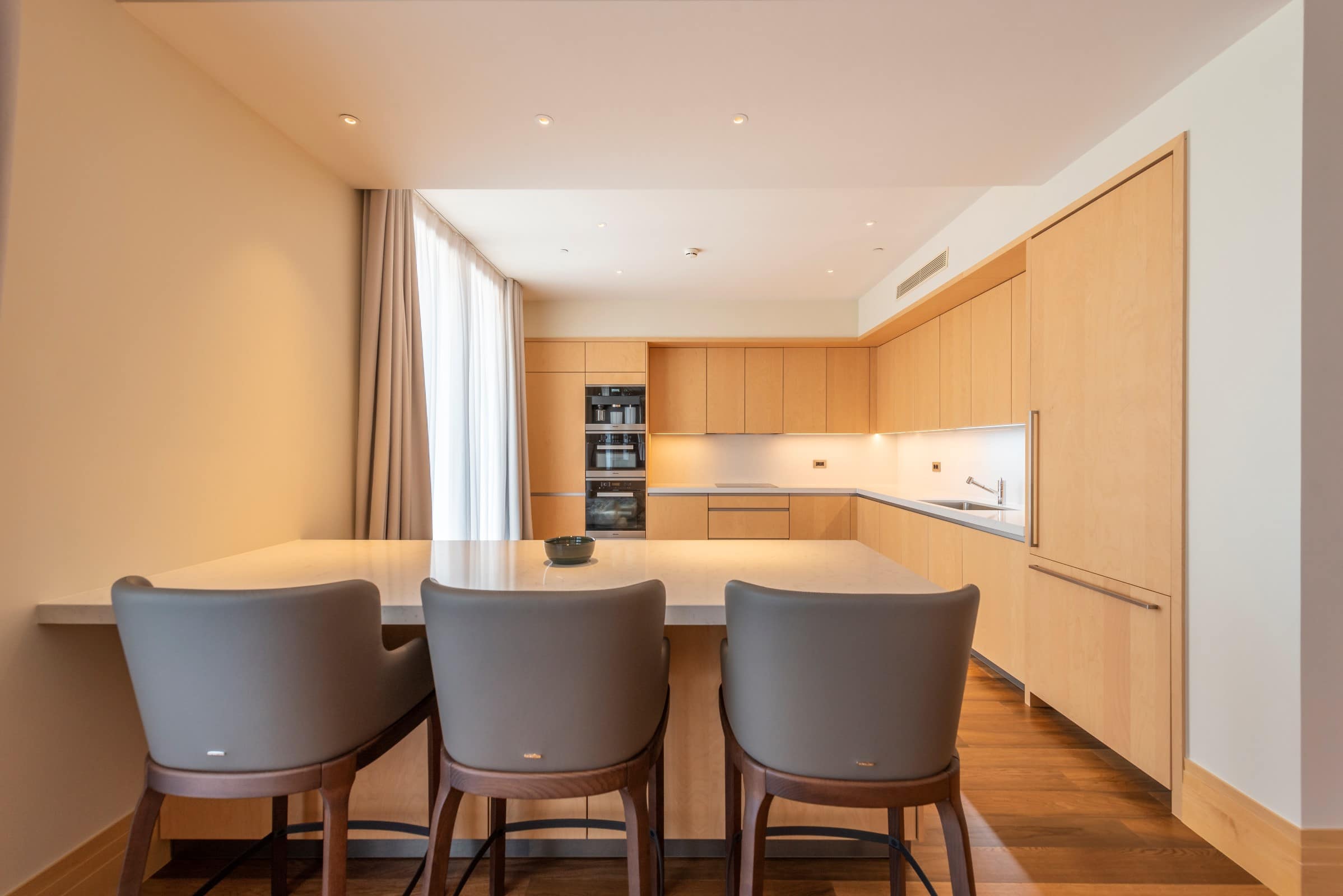 Luxury Three-bedroom Penthouse Porto Montenegro (11)