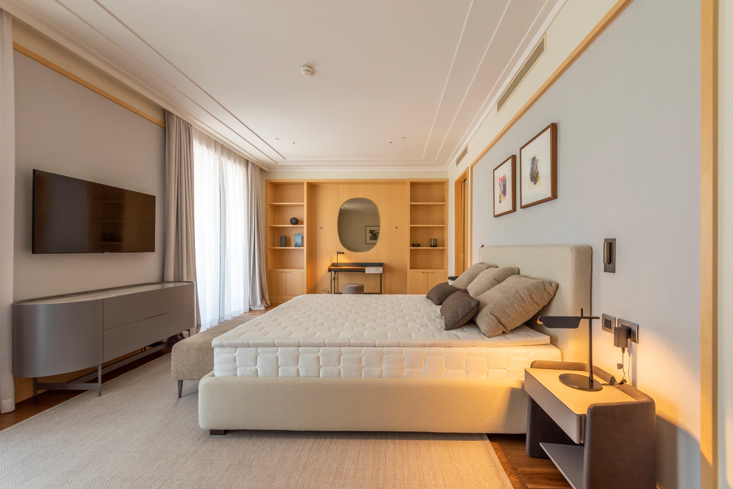 Luxury Three-bedroom Penthouse Porto Montenegro (18)