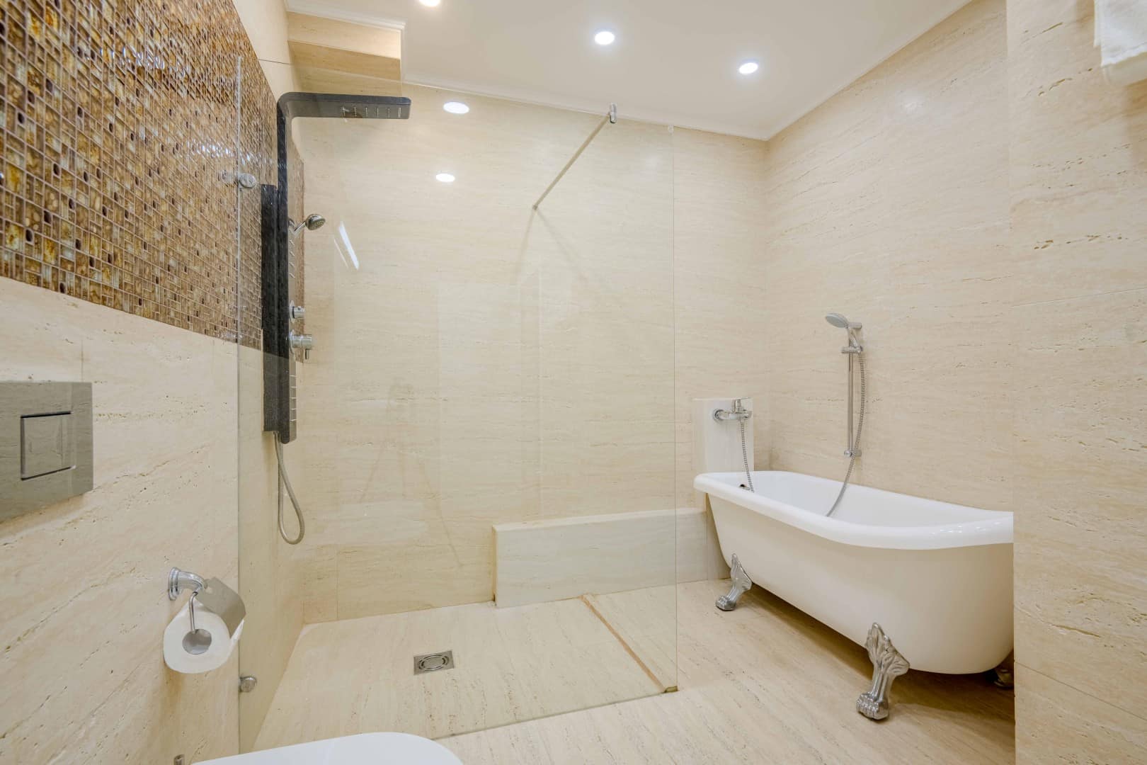 Exclusive 2-bdr apartment, Victoria Residence, Budva (16)