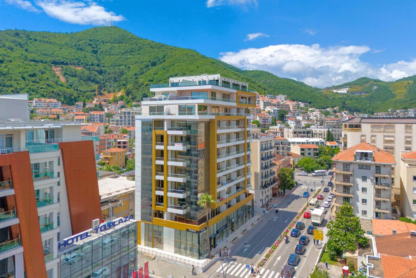 Exclusive 2-bdr apartment, Victoria Residence, Budva (17)