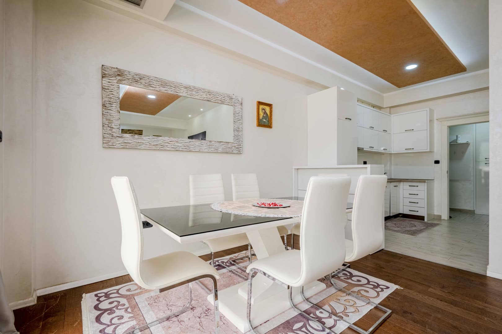 Luxury 2-bdr apartment, Victoria Residence, Budva (8)
