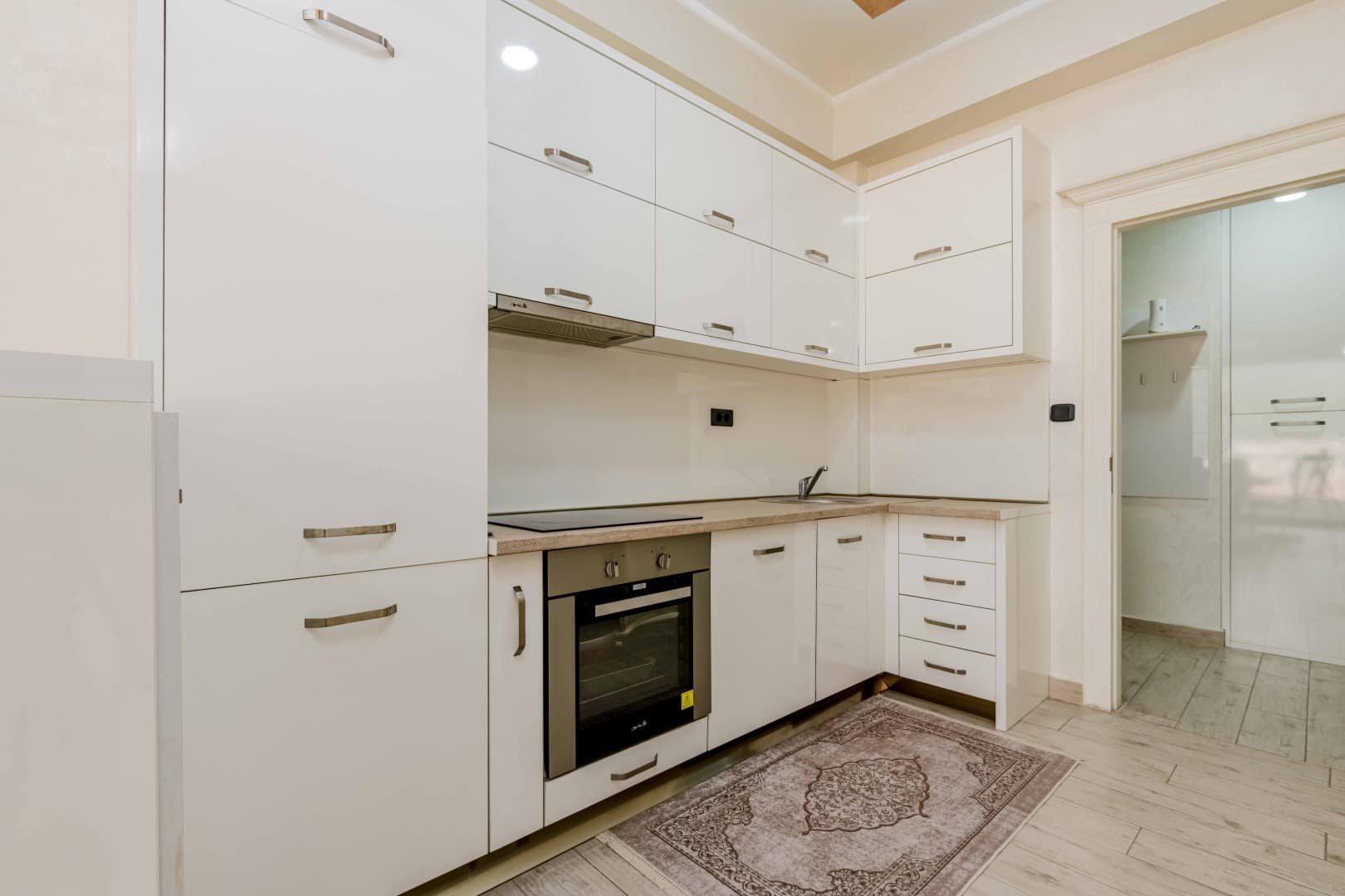 Luxury 2-bdr apartment, Victoria Residence, Budva (9)
