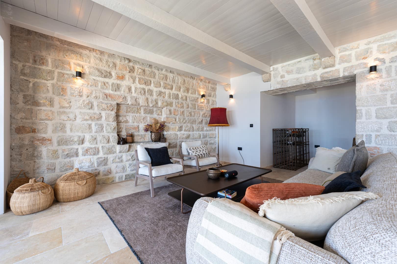 Designer stone villa, Drobni Pijesak, Budva (8)