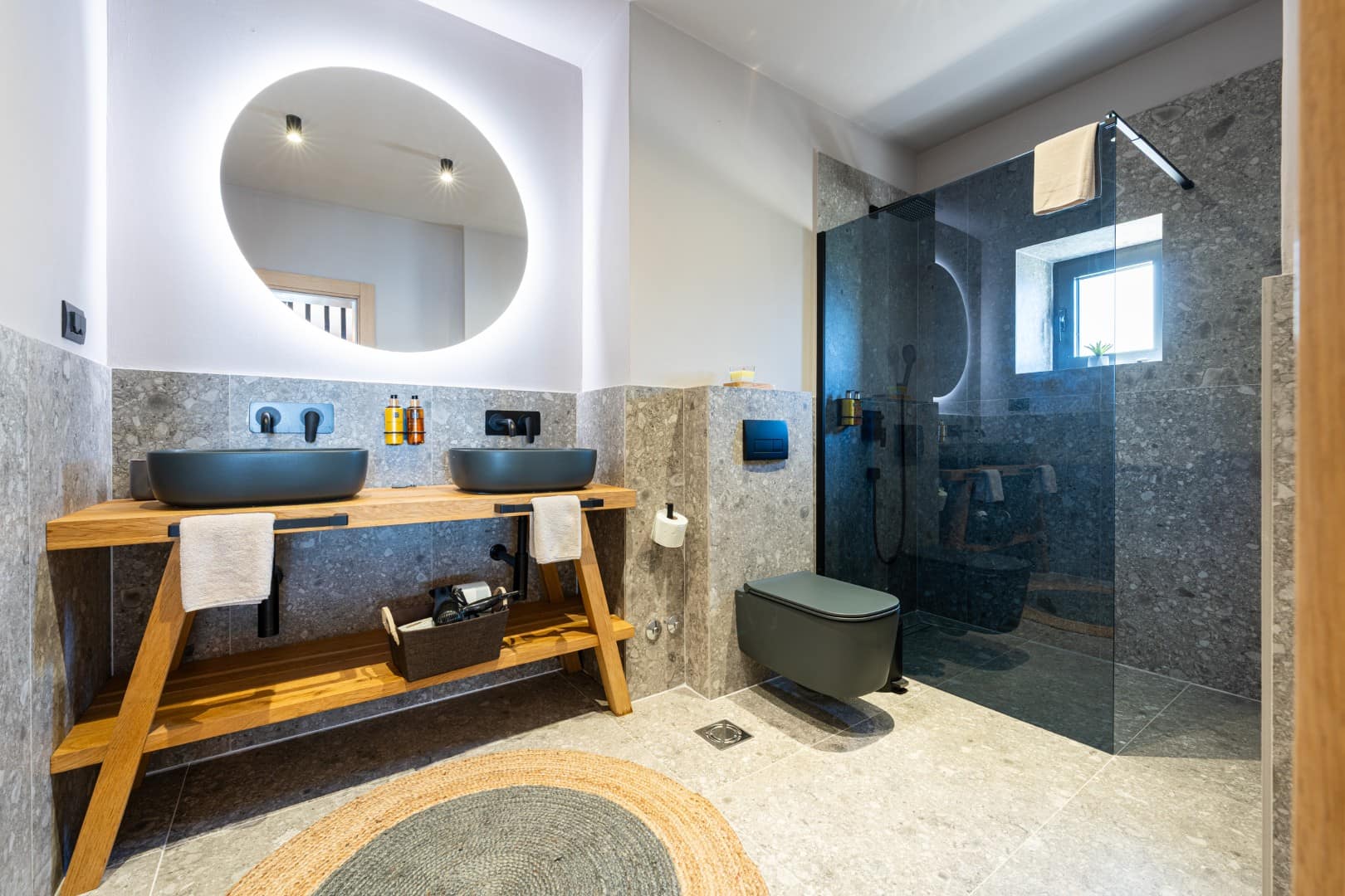 Designer stone villa, Drobni Pijesak, Budva (22)
