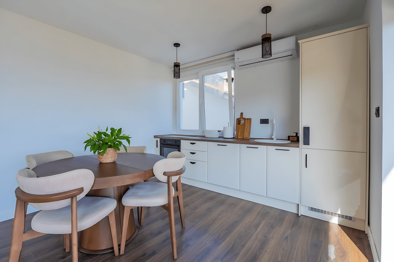Contemporary 8-bdr villa, Markovići, Budva (9)