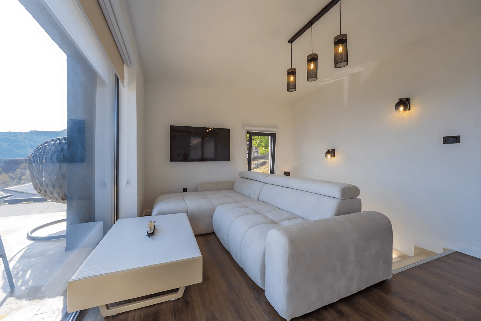 Contemporary 8-bdr villa, Markovići, Budva (11)