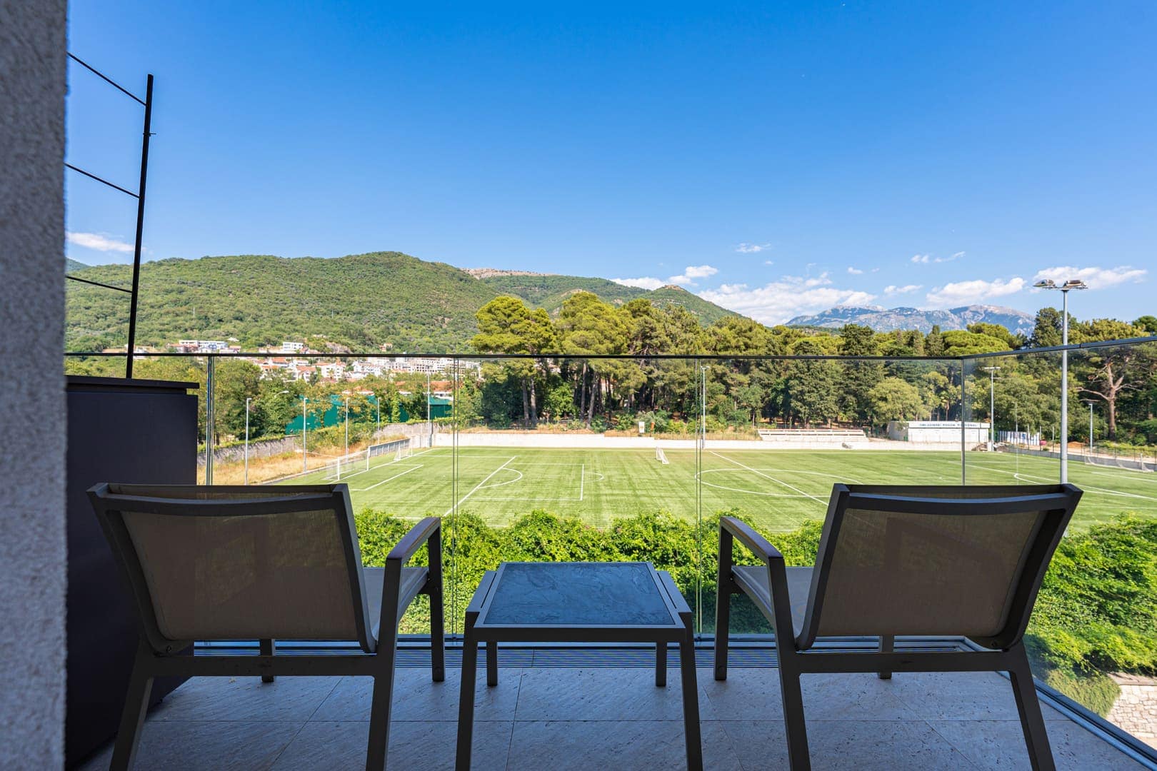 Exclusive Two-bedroom Sea-View Apartment in Elena Building, Porto Montenegro (11)