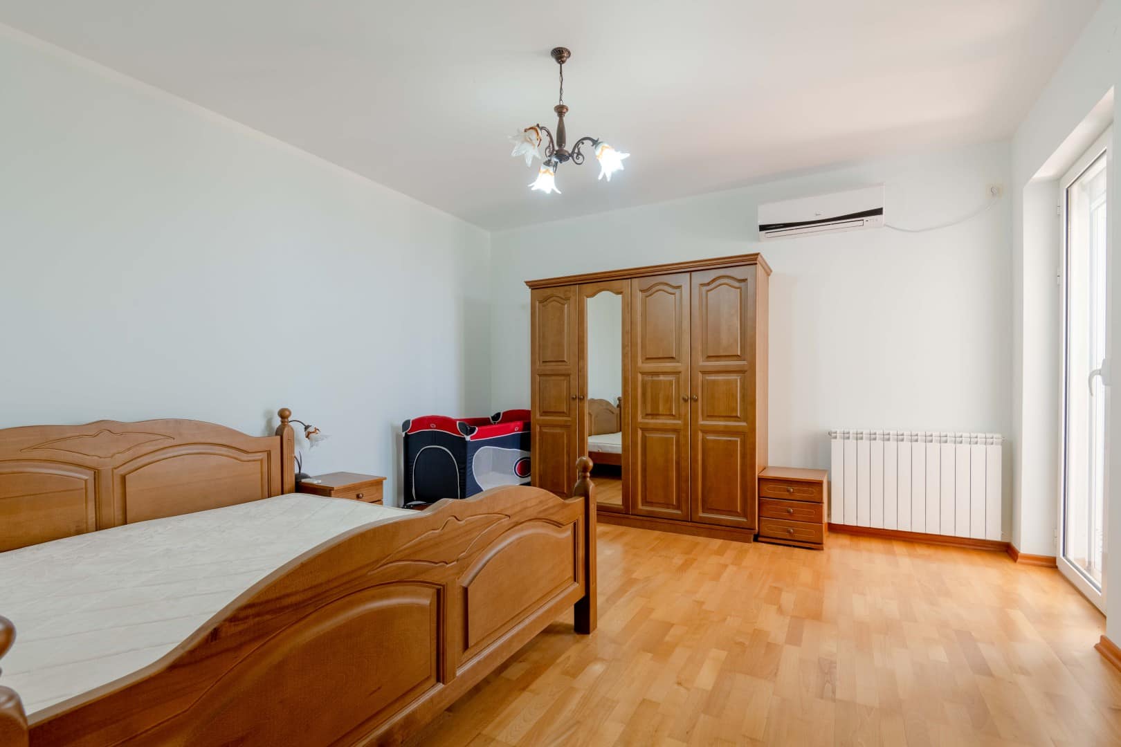 8-Bedroom villa near the sea, Dobre Vode (15)