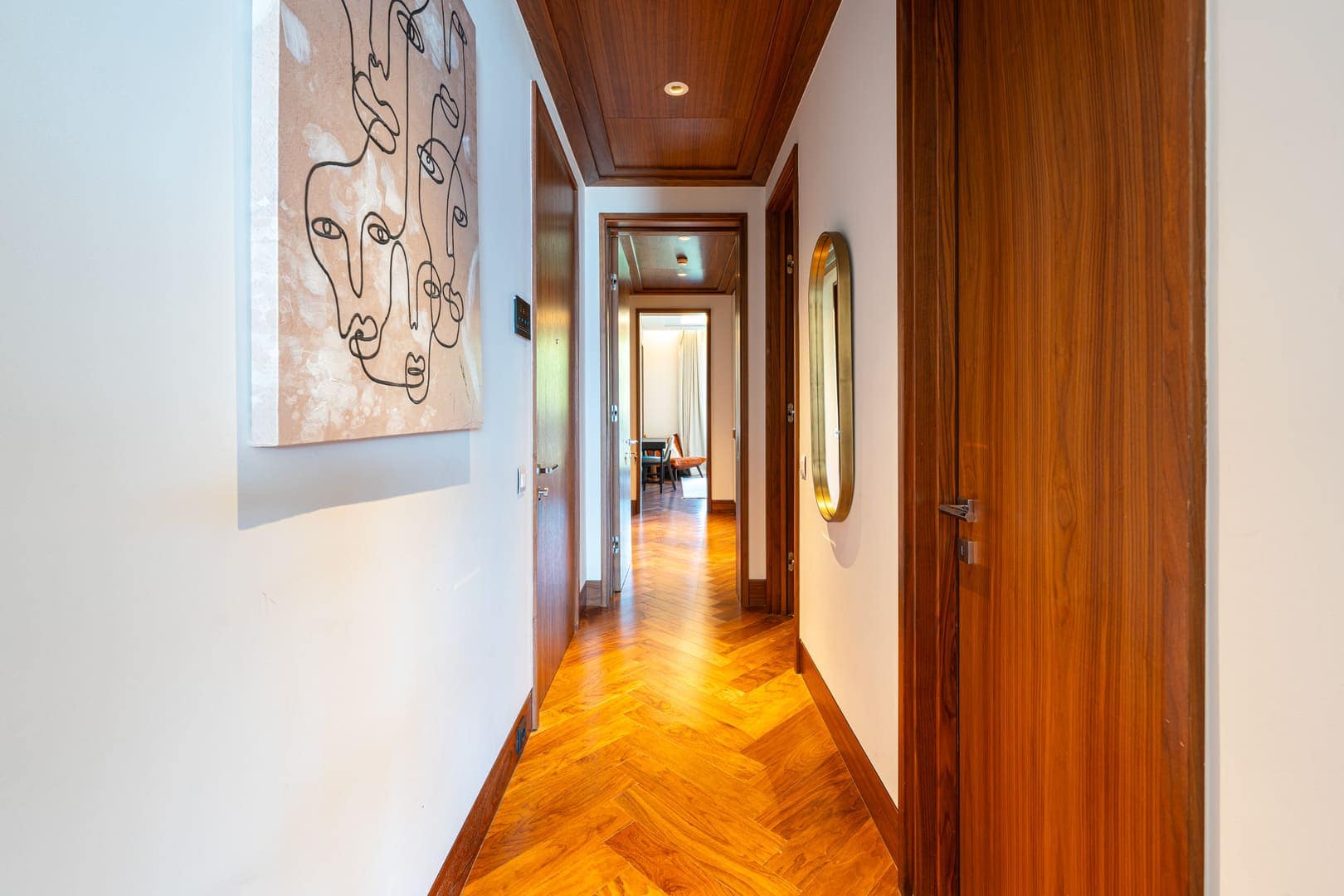 Luxury 4bdr Apartment in Elena Building, Porto Montenegro (11)