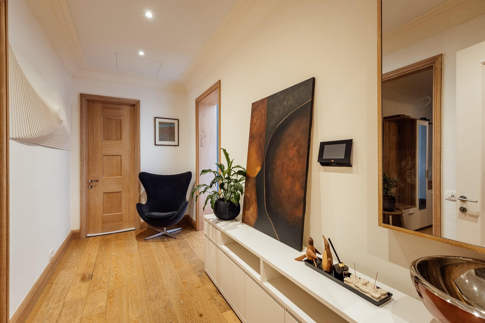 Waterfront Penthouse in Tara Building, Porto Montenegro (15)