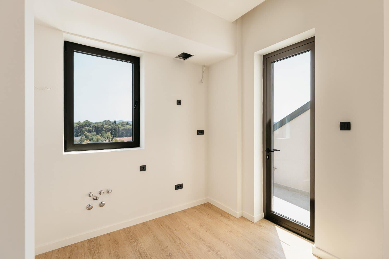 Thea 1bdr Sea-view Apartment, Boka Place (7)
