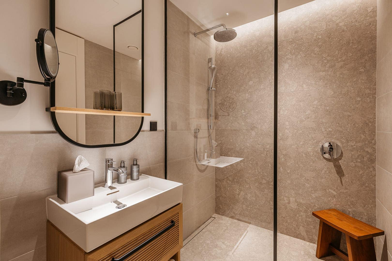 Ostro Penthouse, Boka Place, Porto Montenegro (7)
