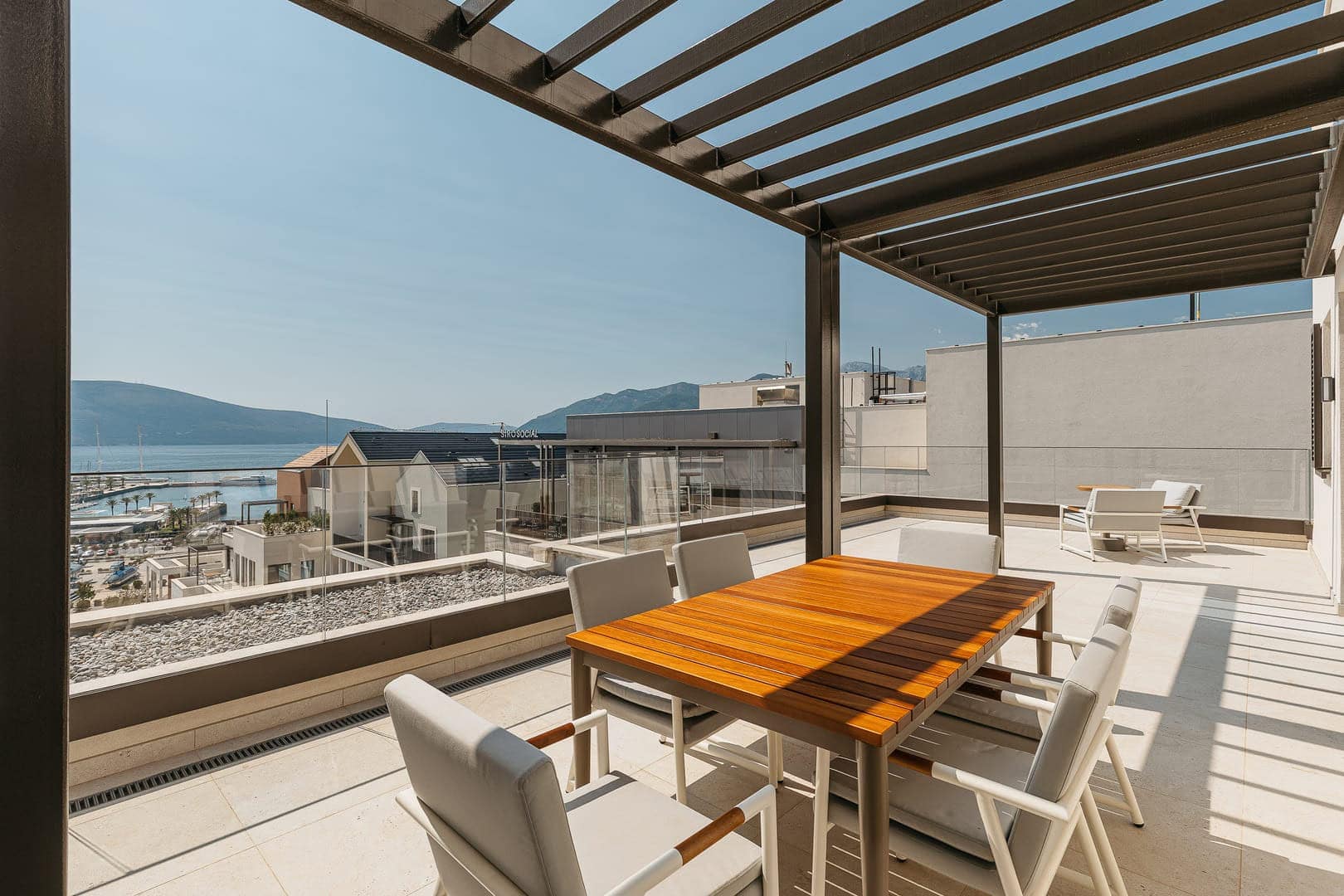 Ostro Penthouse, Boka Place, Porto Montenegro (13)