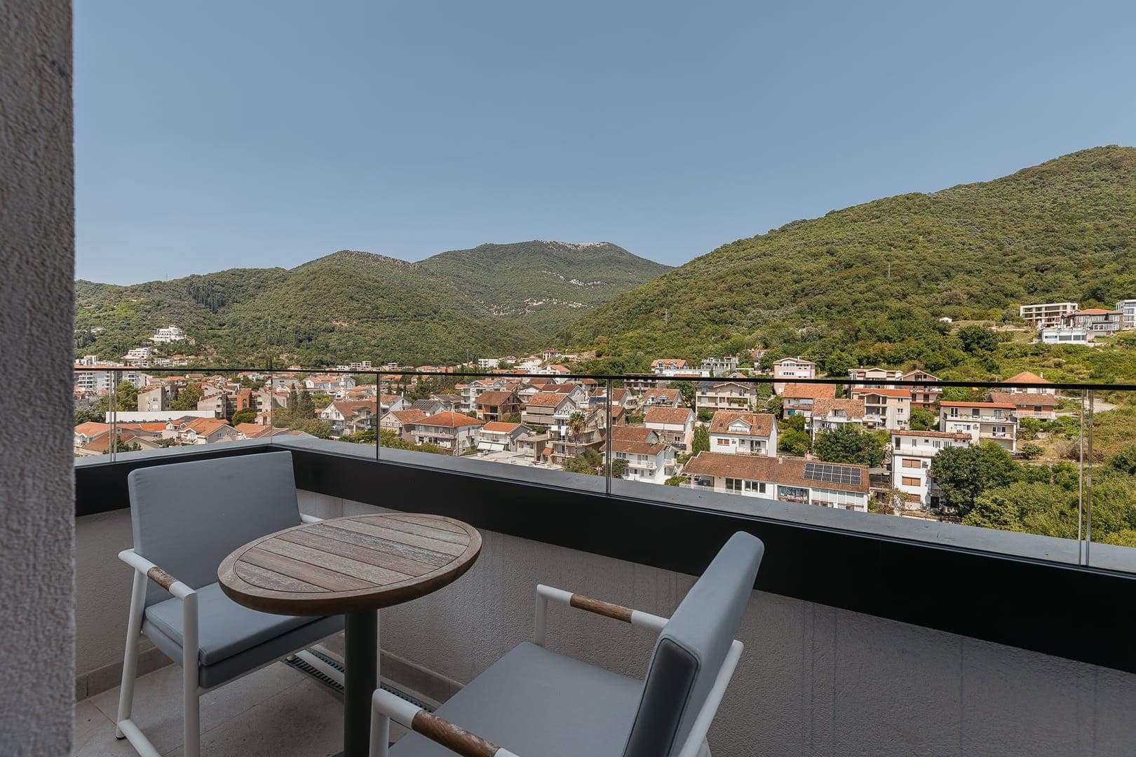Ostro Penthouse, Boka Place, Porto Montenegro (15)