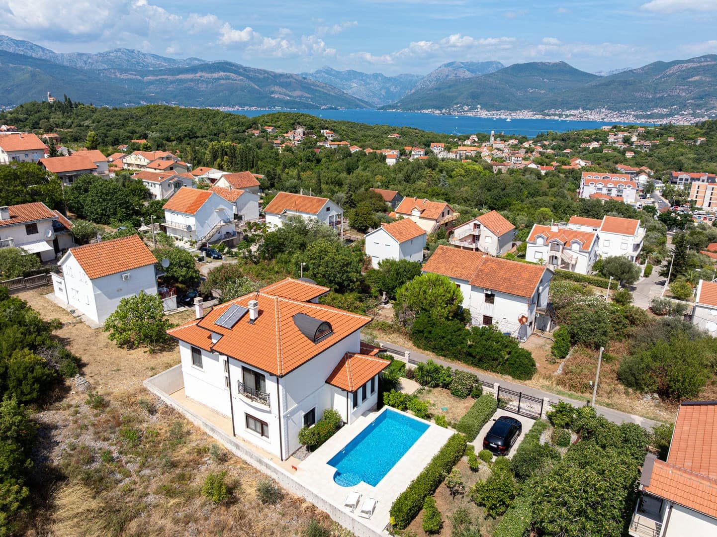 Charming Villa With Swimming Pool, Radovici, Tivat (25)