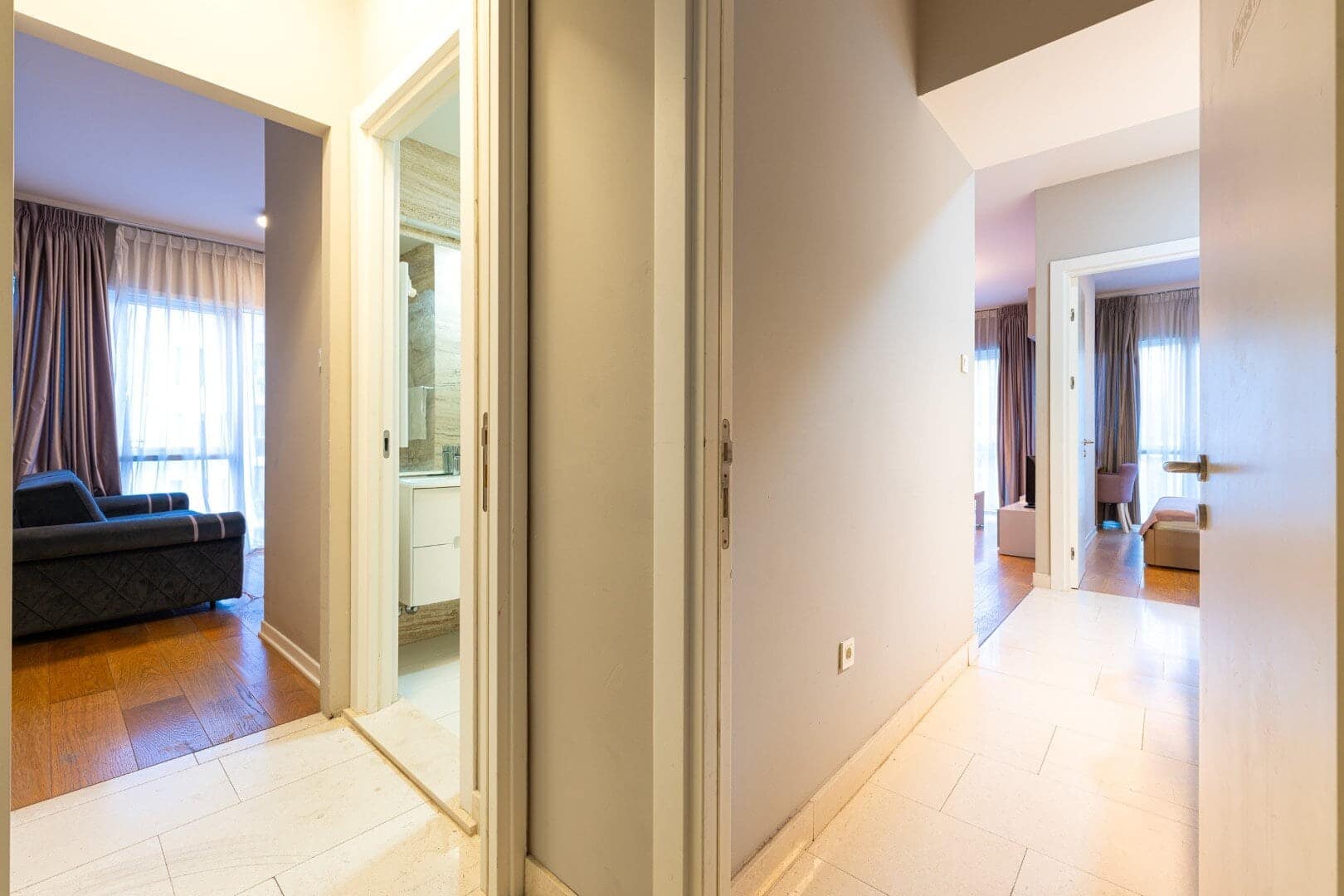 Tre Canne 2bdr Apartment, Budva (16)