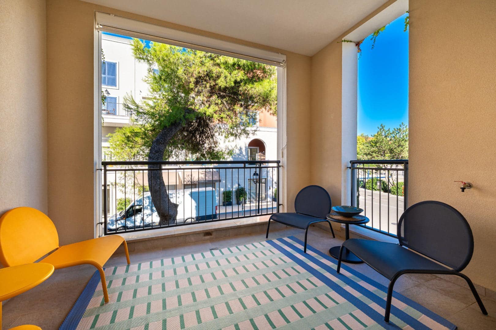 Charming one-bedroom Apartment in Centrale, Lustica Bay, Tivat (14)