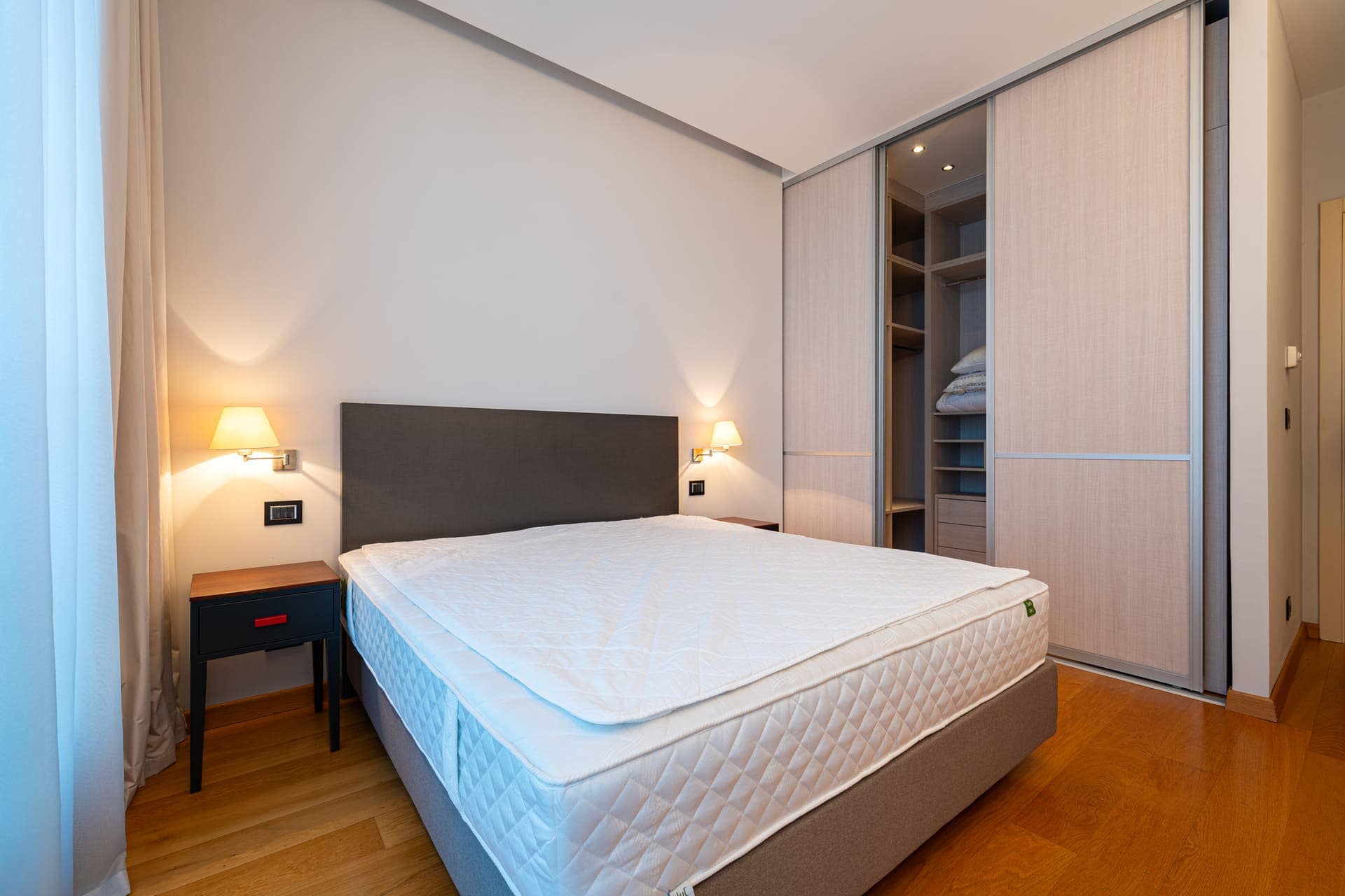 Capital Plaza, Two-bedroom furnished apartment, Podgorica (11)