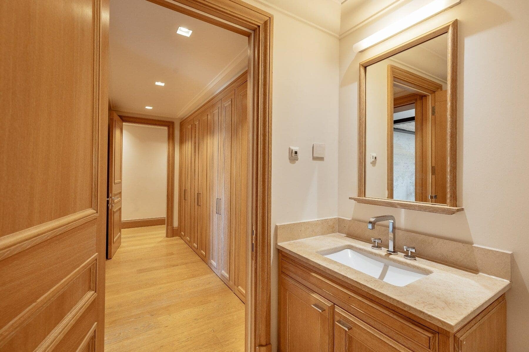 Furnished two-bedroom apartment in Ksenija building, Porto Montenegro, Tivat (16)
