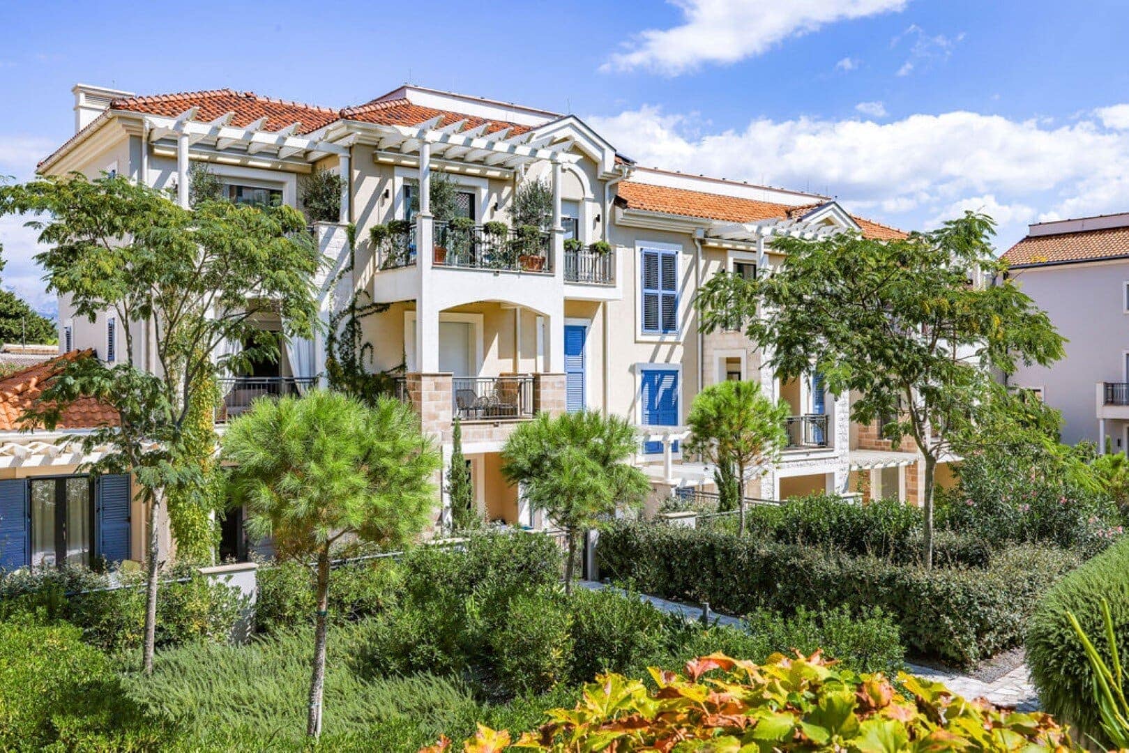 Centrale two bedroom Apartment, Lustica Bay (10)