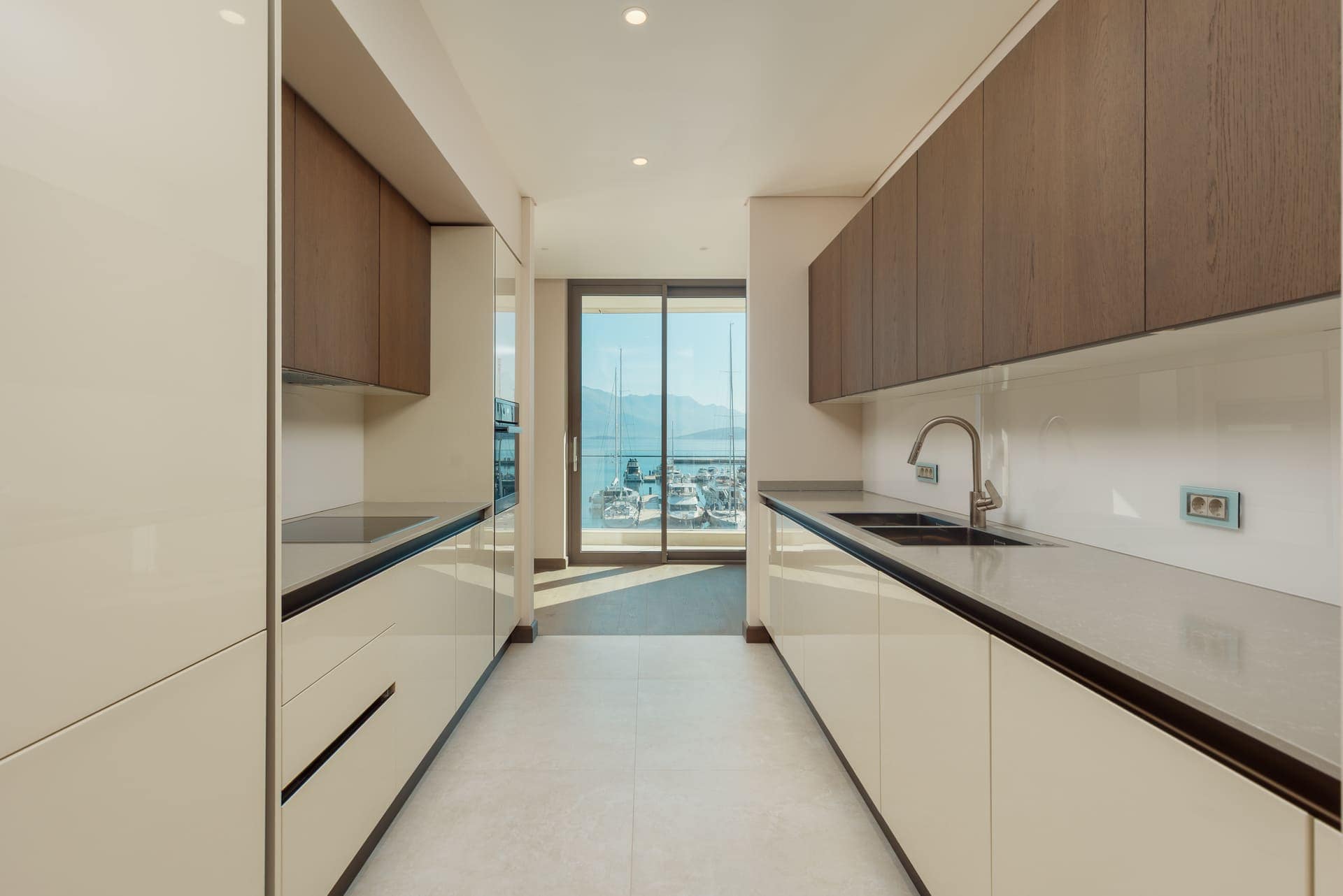Portonovi Waterfront 2 bedroom Apartment (6)