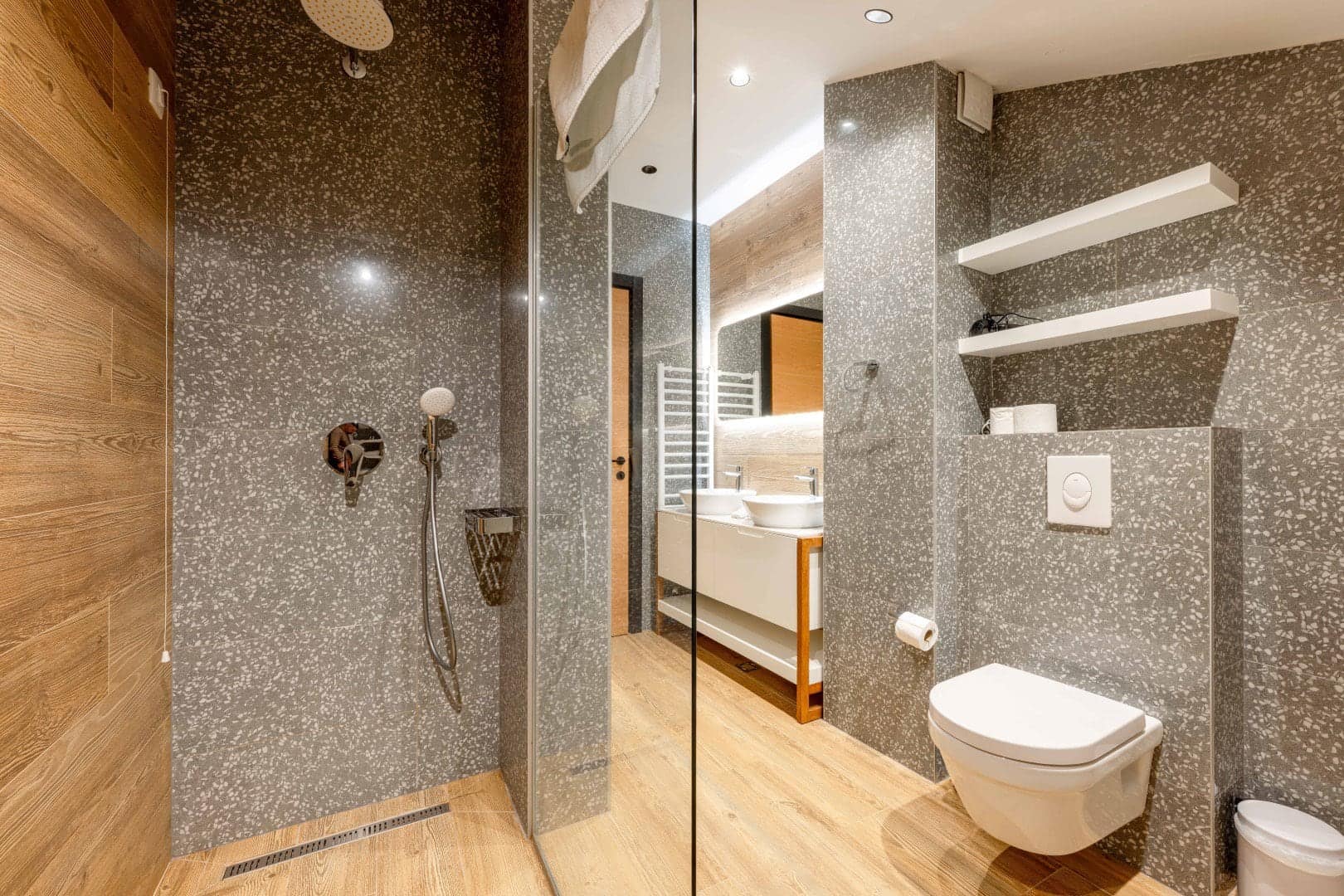 Modernly furnished two-bedroom apartment, Kolasin (20)