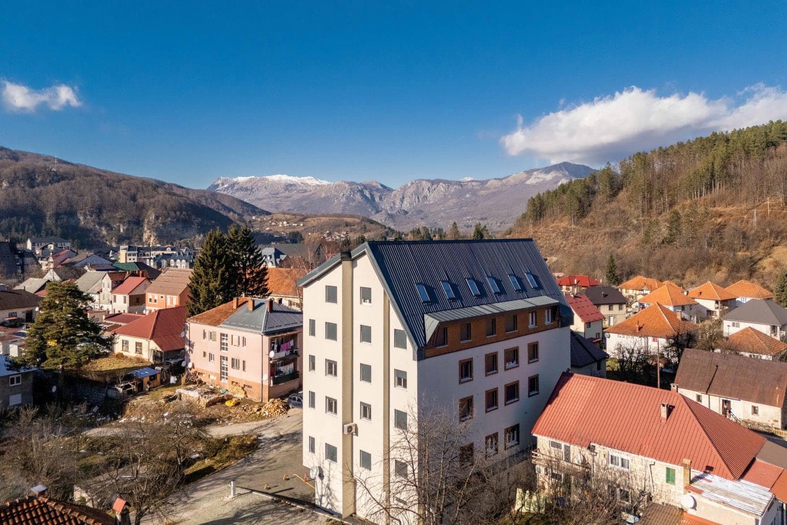 Modernly furnished two-bedroom apartment, Kolasin (23)