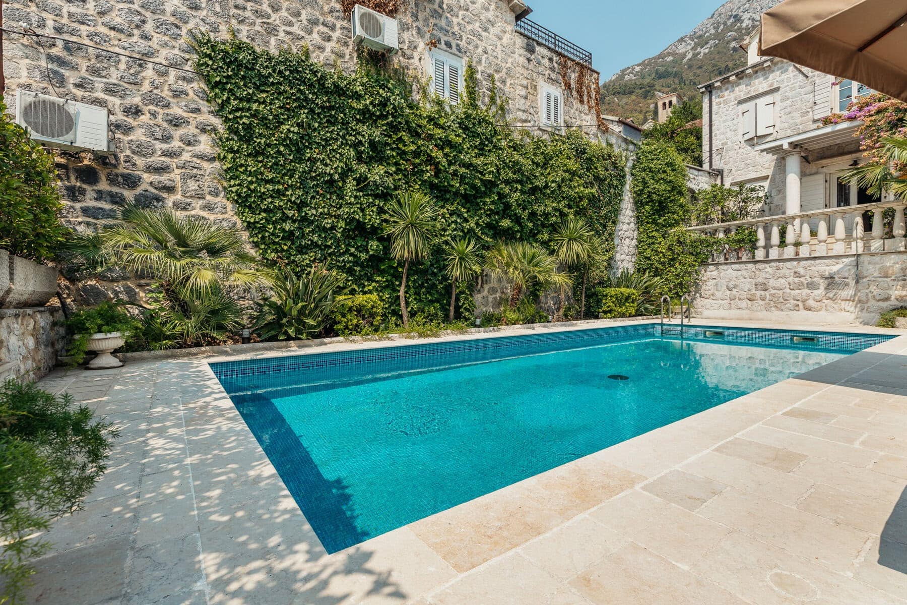 Unique stone villa in classic Mediterranean style Perast, Kotor (45)