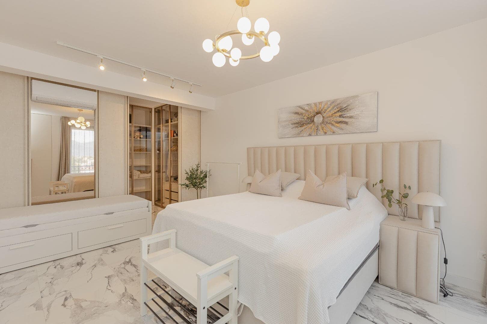 Modern one-bedroom apartment near the Centrale Zone, Radovići, Tivat (13)