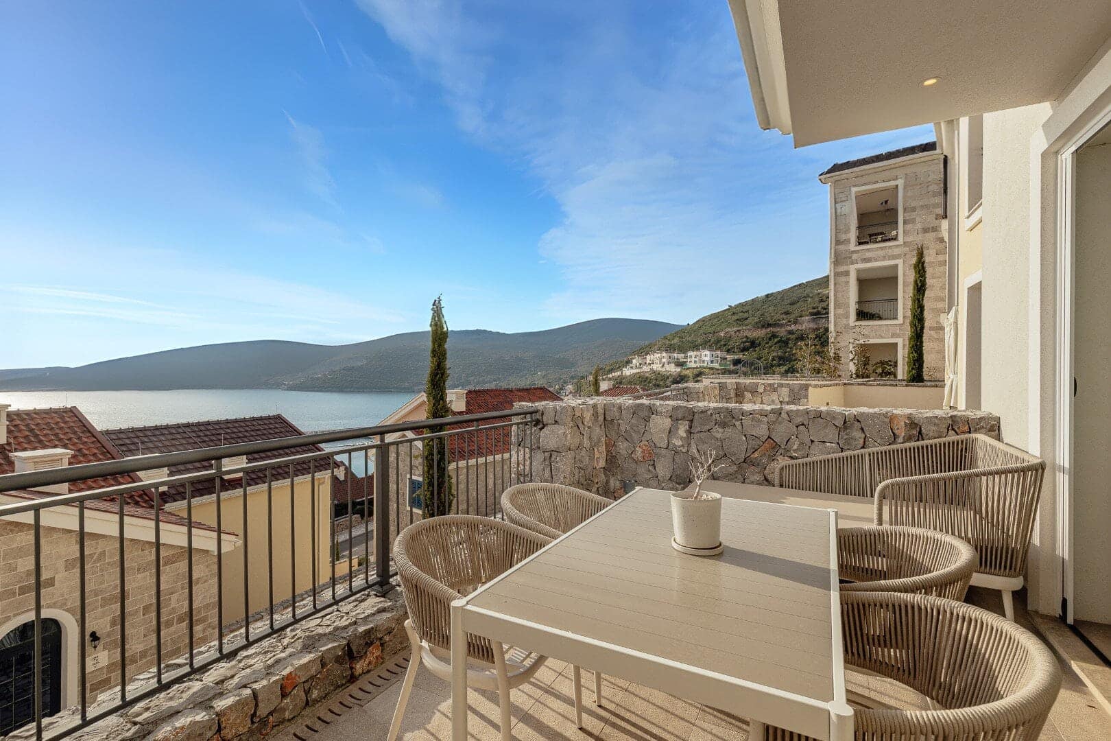 Furnished  Apartment in Lustica Bay Marina,with an open sea view (15)