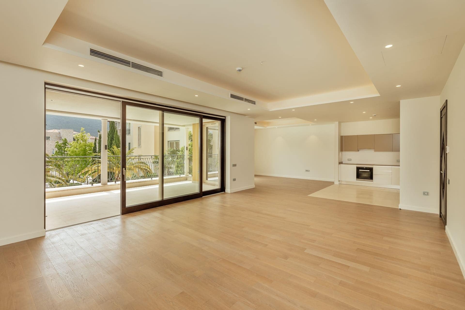 Portonovi luxurious two-bedroom apartment within Village Residences, Herceg Novi (5)