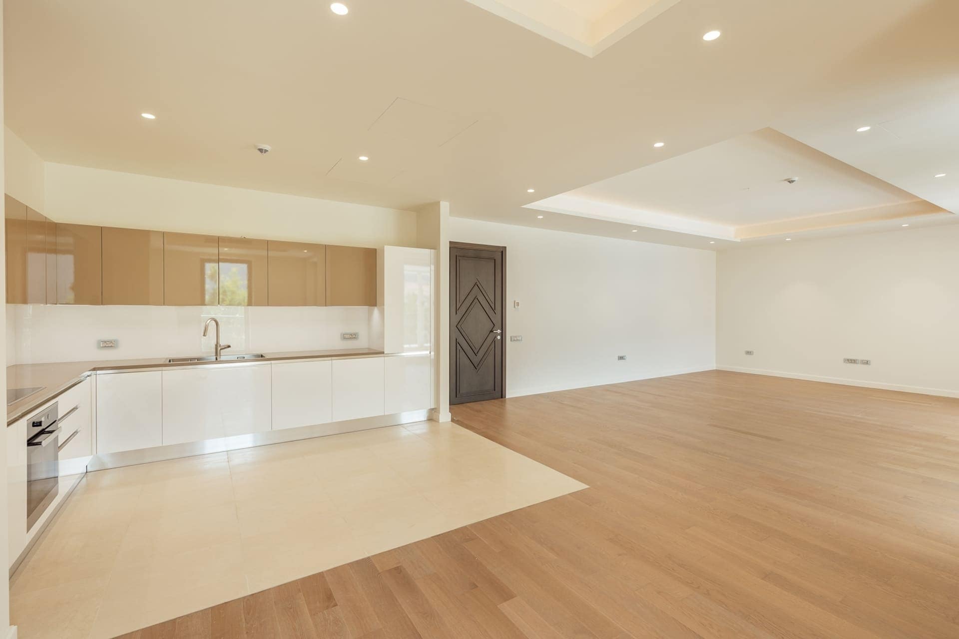 Portonovi luxurious two-bedroom apartment within Village Residences, Herceg Novi (9)
