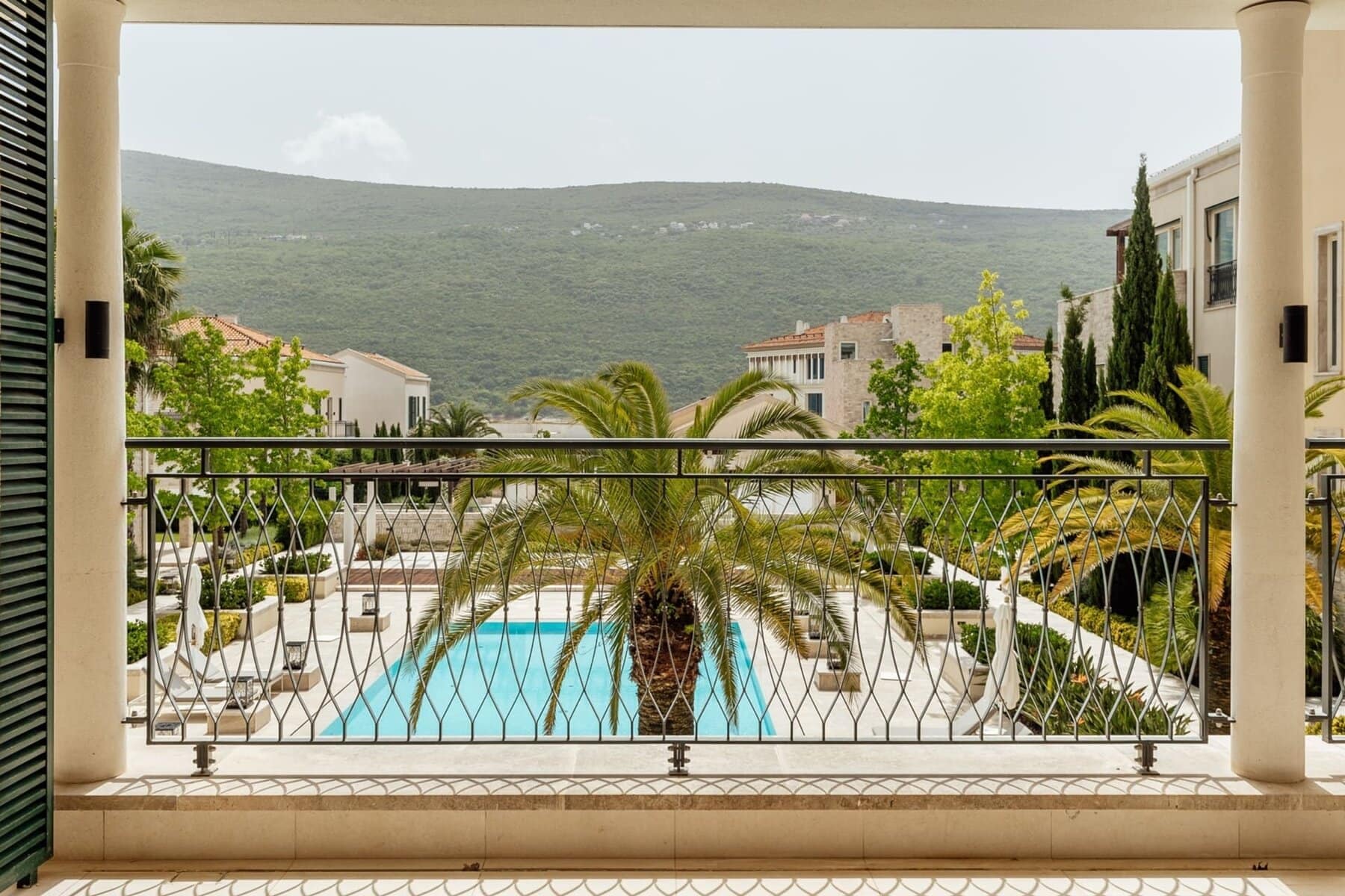 Portonovi luxurious two-bedroom apartment within Village Residences, Herceg Novi (17)