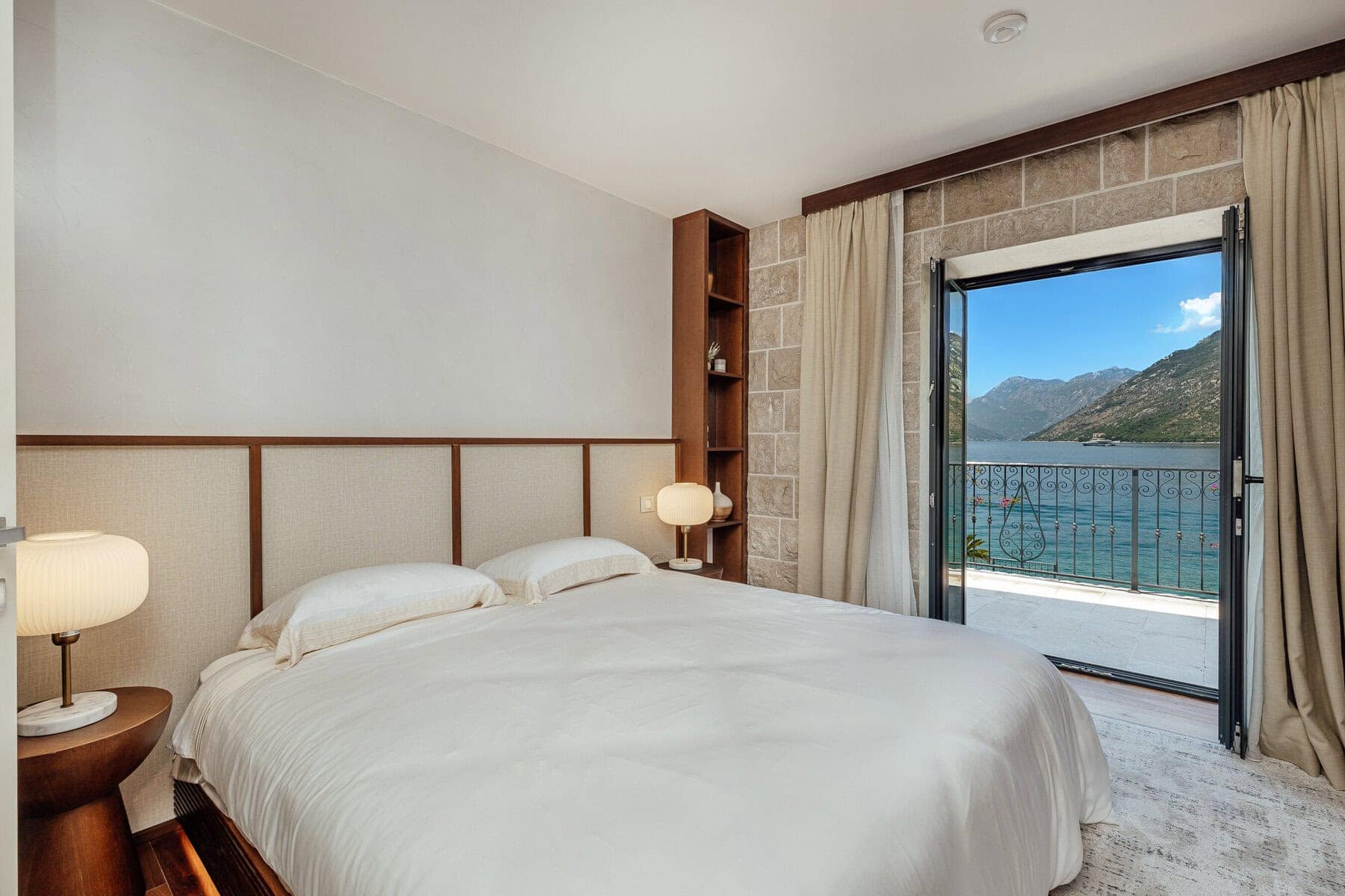 Waterfront Stone Villa Ljuta on the first line to the sea Ljuta, Kotor (5)
