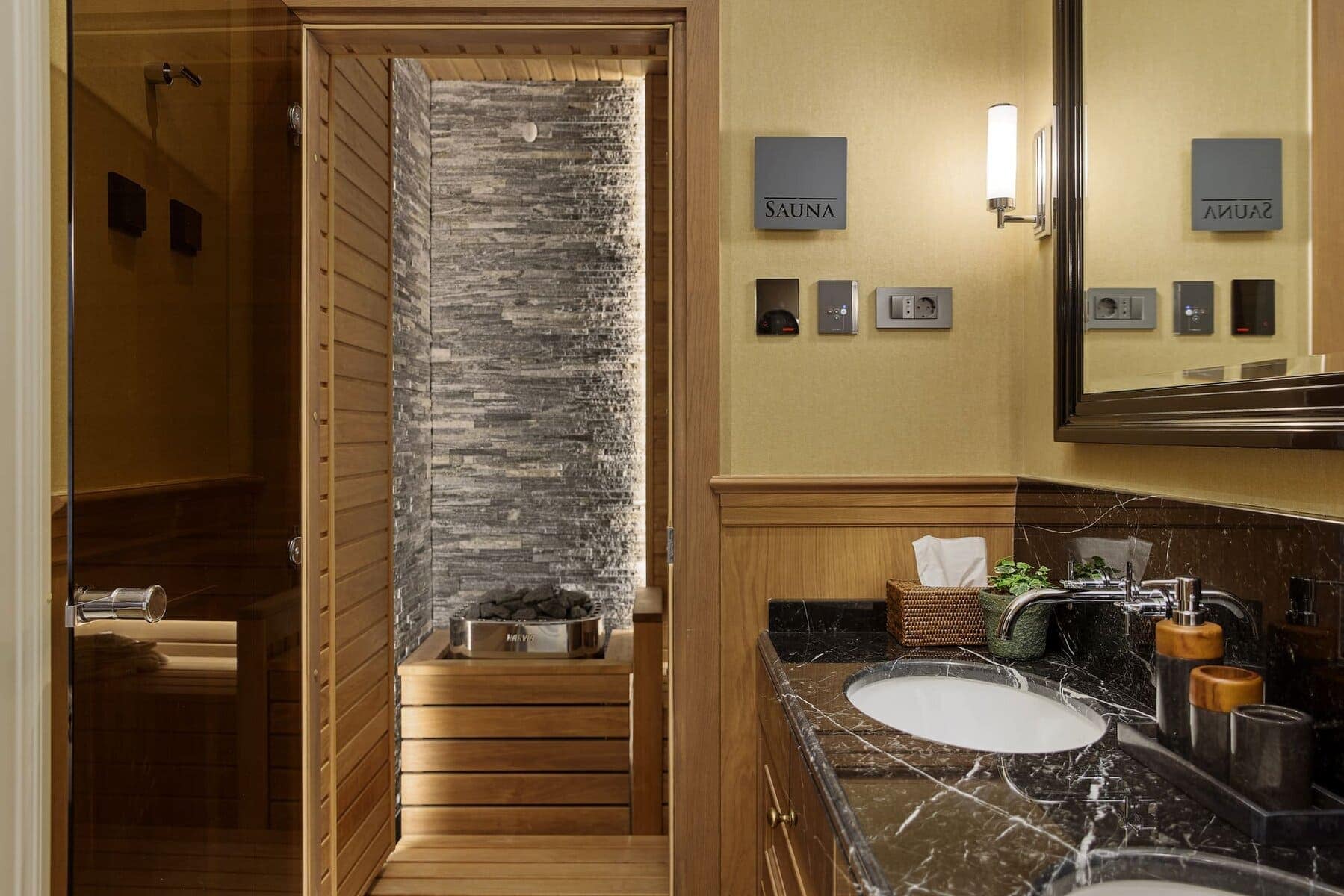 Signature Designer Penthouse Gorica C (27)