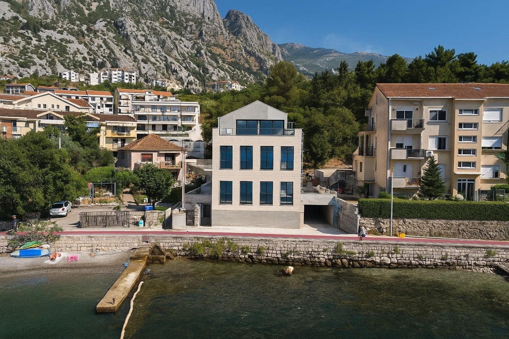 Waterfront Two-bedroom Apartment, Dobrota, Kotor (20)