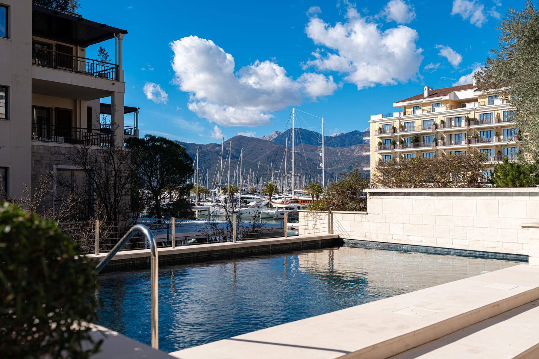 Duplex Penthouse Milena, Porto Montenegro (17)