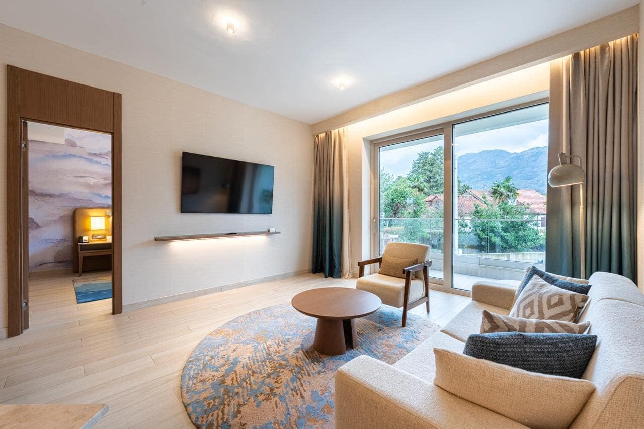 Branded one-bedroom apartment Stoliv, Kotor (7)