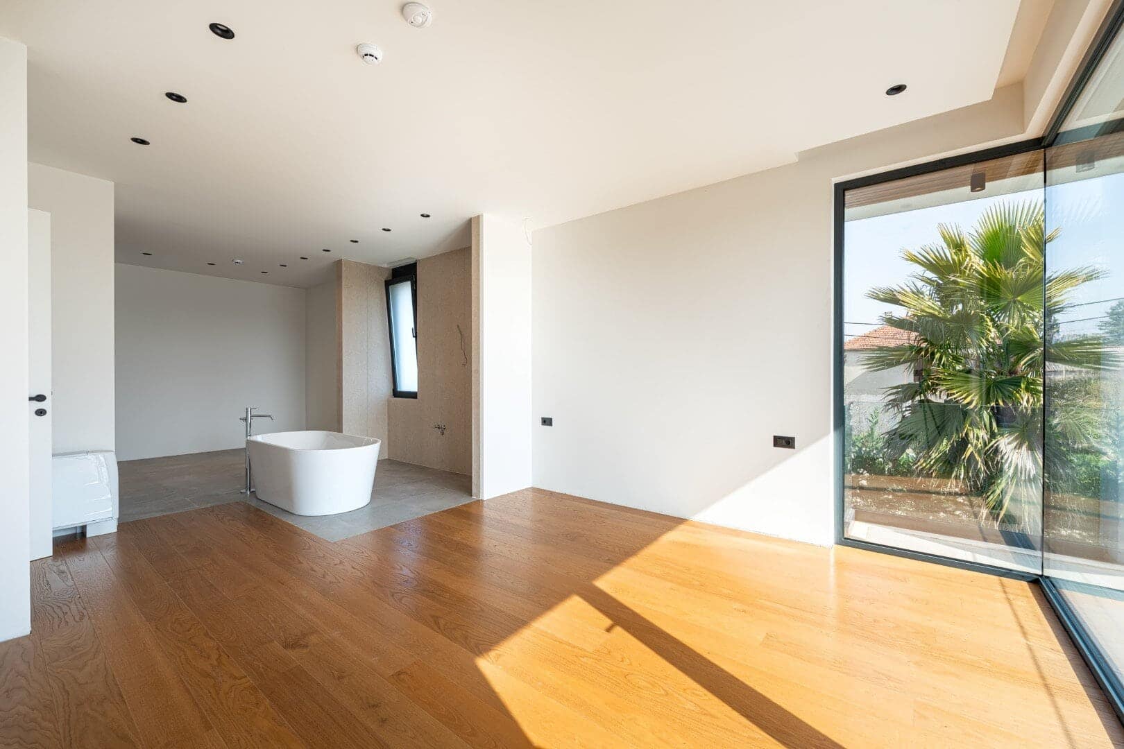 Modern four bedroom Villa Podgorica (14)